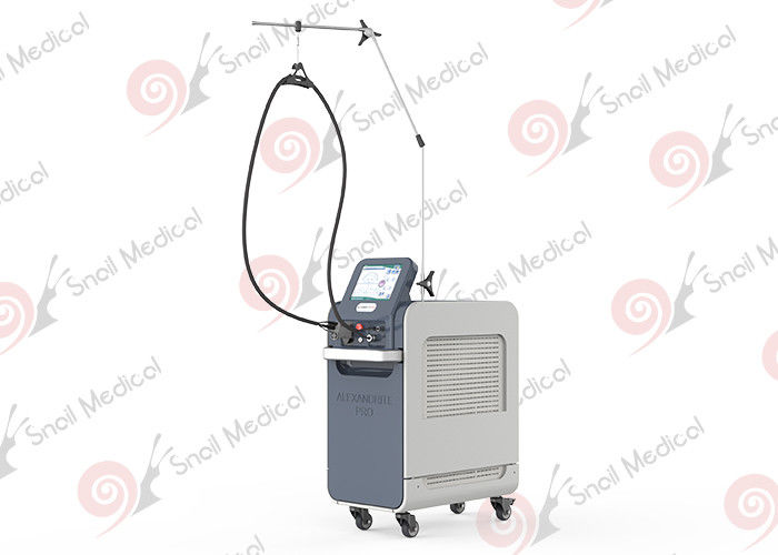 755nm Nd Yag Alexandrite Depilacja laserowa 800W Big Spotsize 18mm Z ekranem LCD