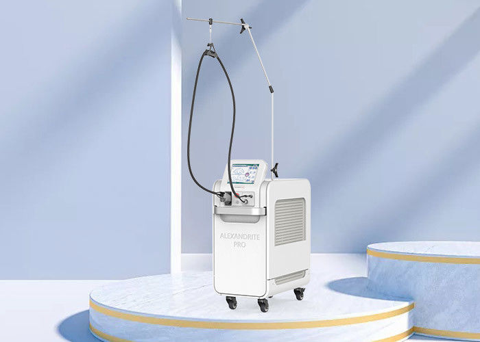 Maszyna do depilacji laserowej G.E.N.T.L.E-M.A.X 3680 W Zasilacz 220 V AC Zatwierdzony przez CE