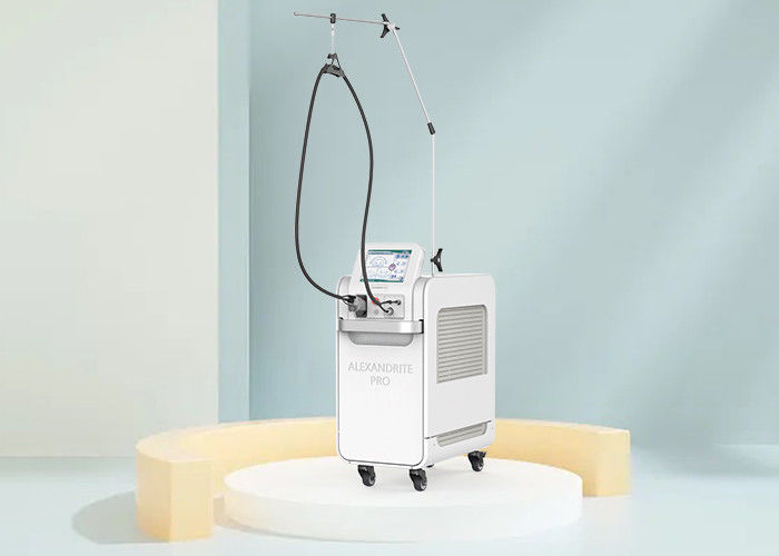 1064nm ND YAG Long Pulse Depilacja laserowa z dwiema parami lamp 12 mm Osłona obiektywu